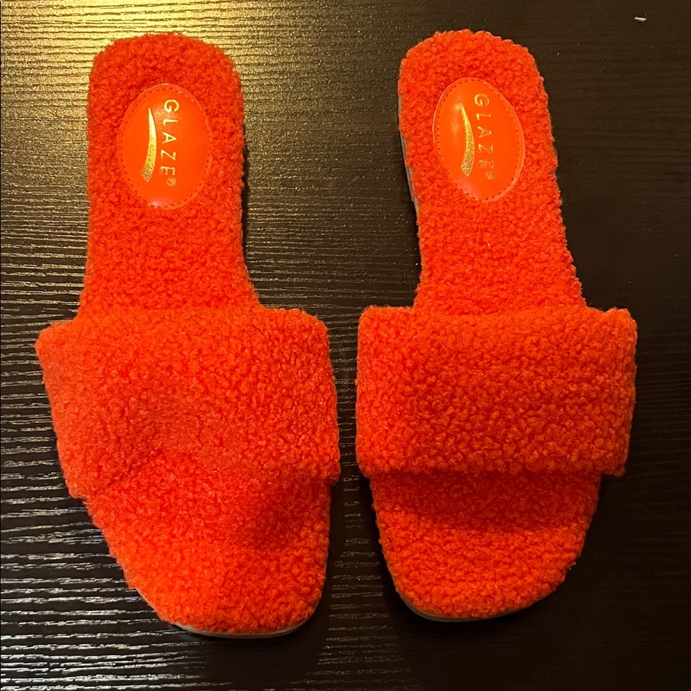 Glaze Sherpa Slide Sandals  Orange size 8.5 new